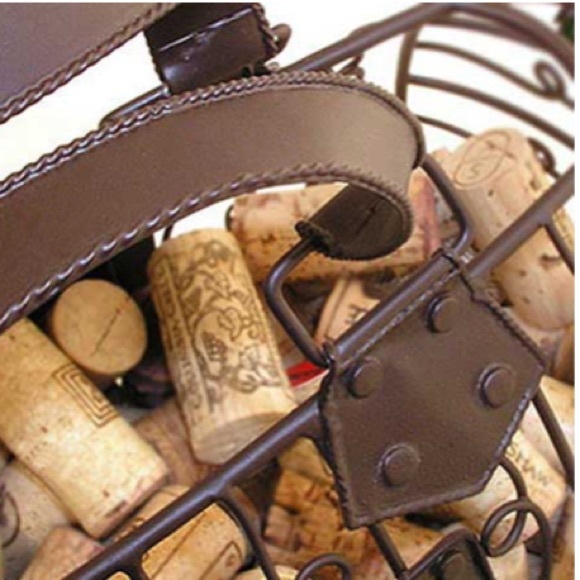 Purse Cork Cage - Picture 4 of 4